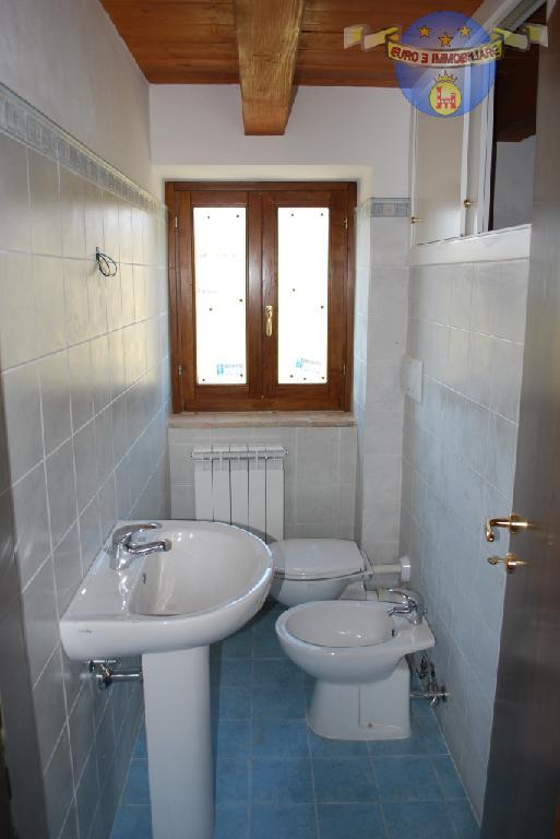 1401 DETACHED HOUSE RENT TO BUY ROCCAFLUVIONE9