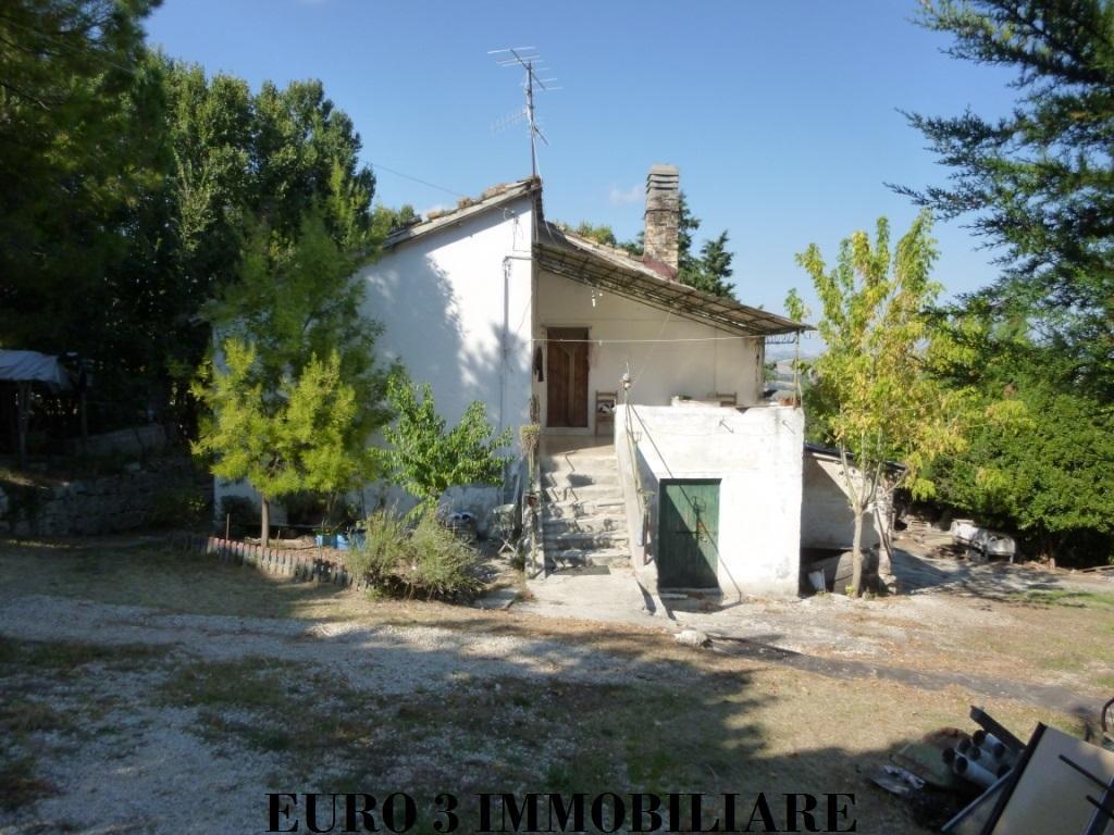 1890 CASOLARE VENDITA ASCOLI PICENO2