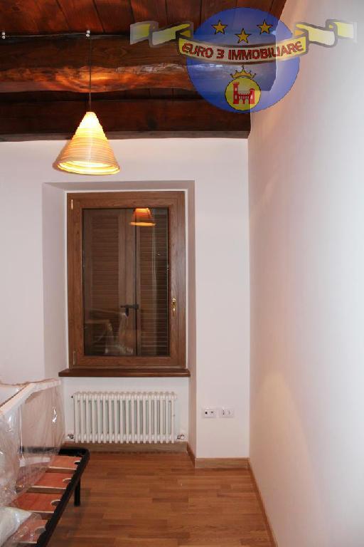 2457 CASA CIELO-TERRA AFFITTO ASCOLI PICENO5