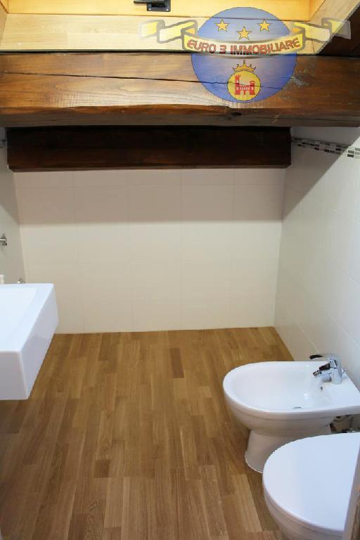 2457 CASA CIELO-TERRA AFFITTO ASCOLI PICENO6