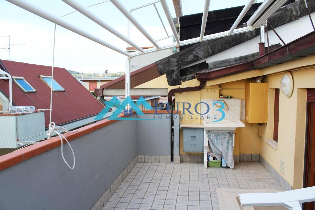 2481 - APPARTAMENTO - VENDITA - € 175000 - MARTINSICURO