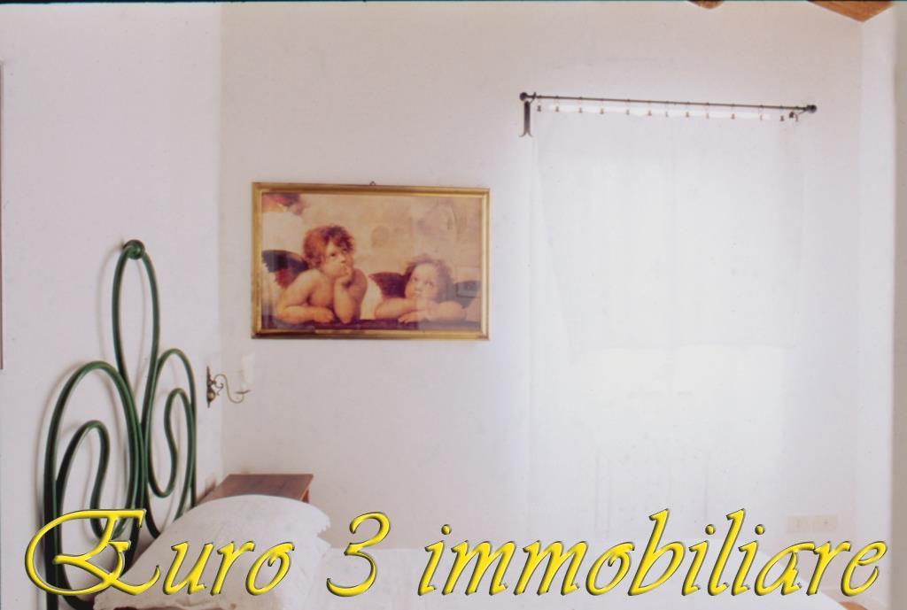 2483 FARMHOUSE SALE ASCOLI PICENO4