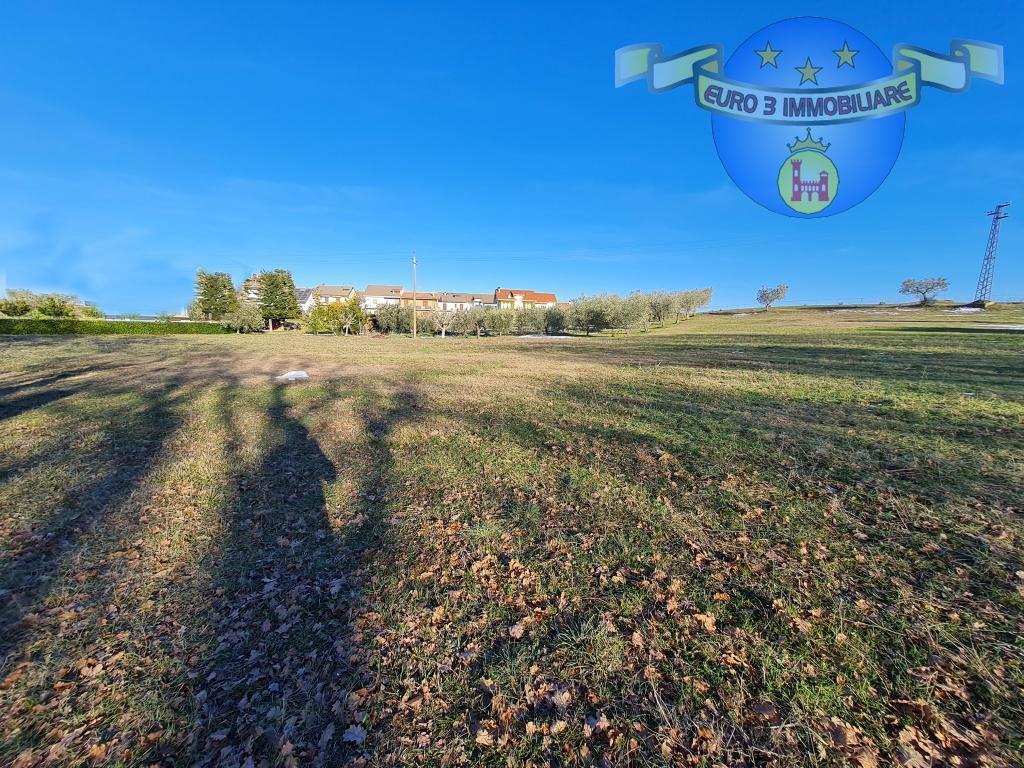 2637 TERRENO EDIFICABILE VENDITA CASTEL DI LAMA4