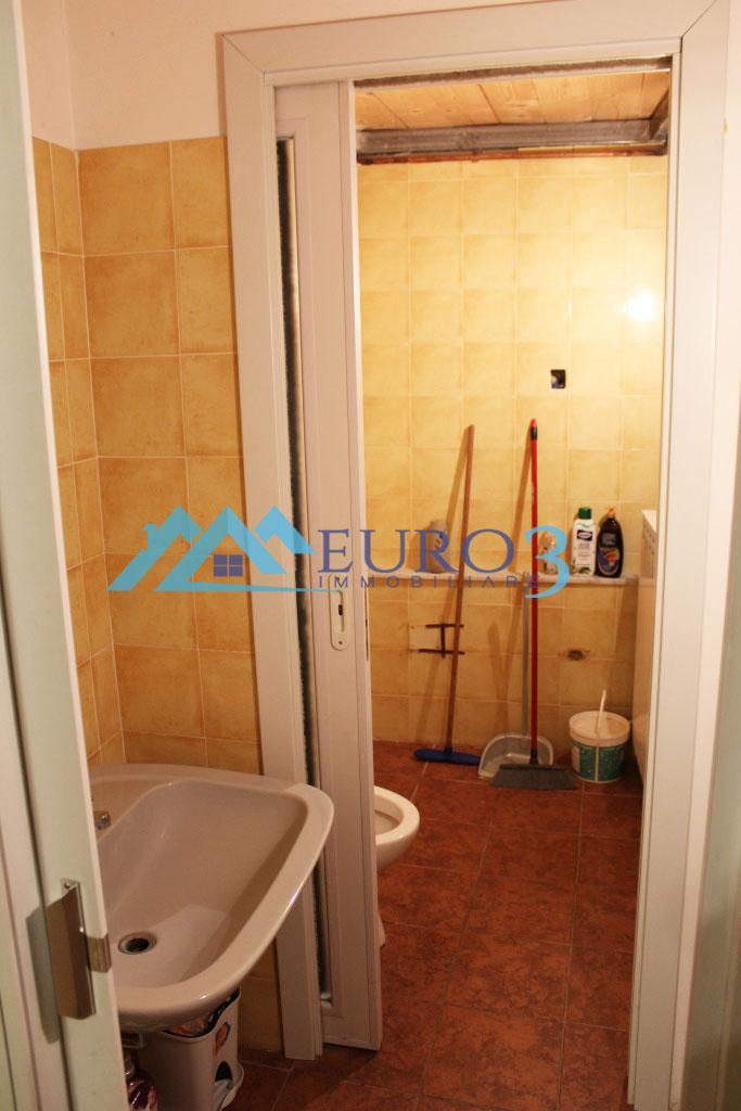 2743 OFFICE RENT ASCOLI PICENO3