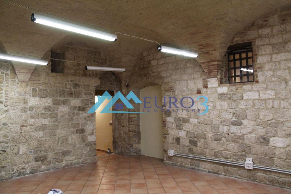 2743 OFFICE RENT ASCOLI PICENO4