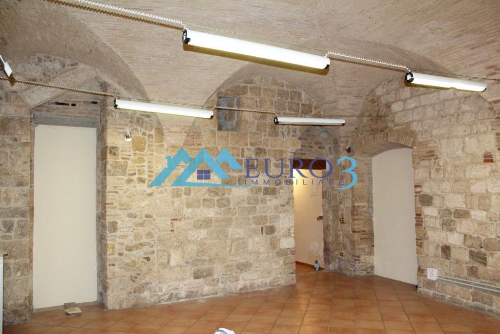 2743 OFFICE RENT ASCOLI PICENO5