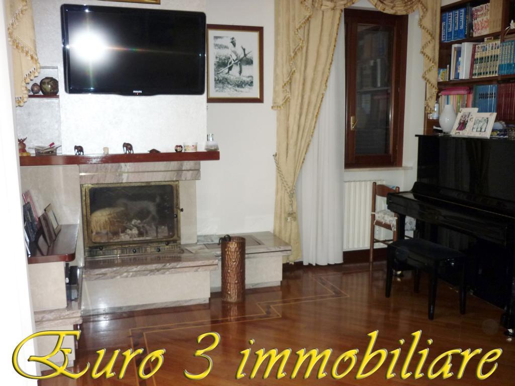 2818 SHED SALE ASCOLI PICENO5