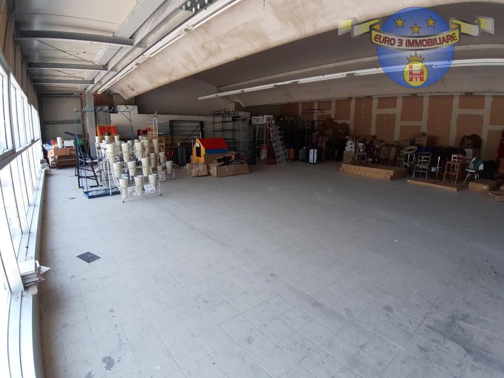 3129 COMMERCIAL PREMISES SALE ASCOLI PICENO4