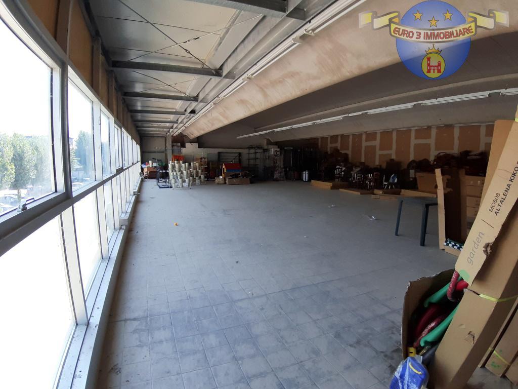 3129 COMMERCIAL PREMISES SALE ASCOLI PICENO5