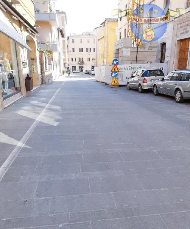 3228 LOCALE COMMERCIALE VENDITA ASCOLI PICENO6