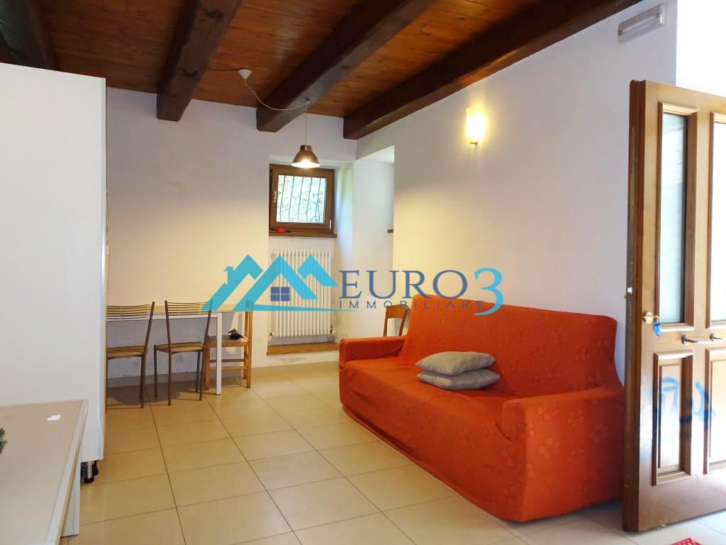 3245 CASA CIELO-TERRA AFFITTO ASCOLI PICENO1