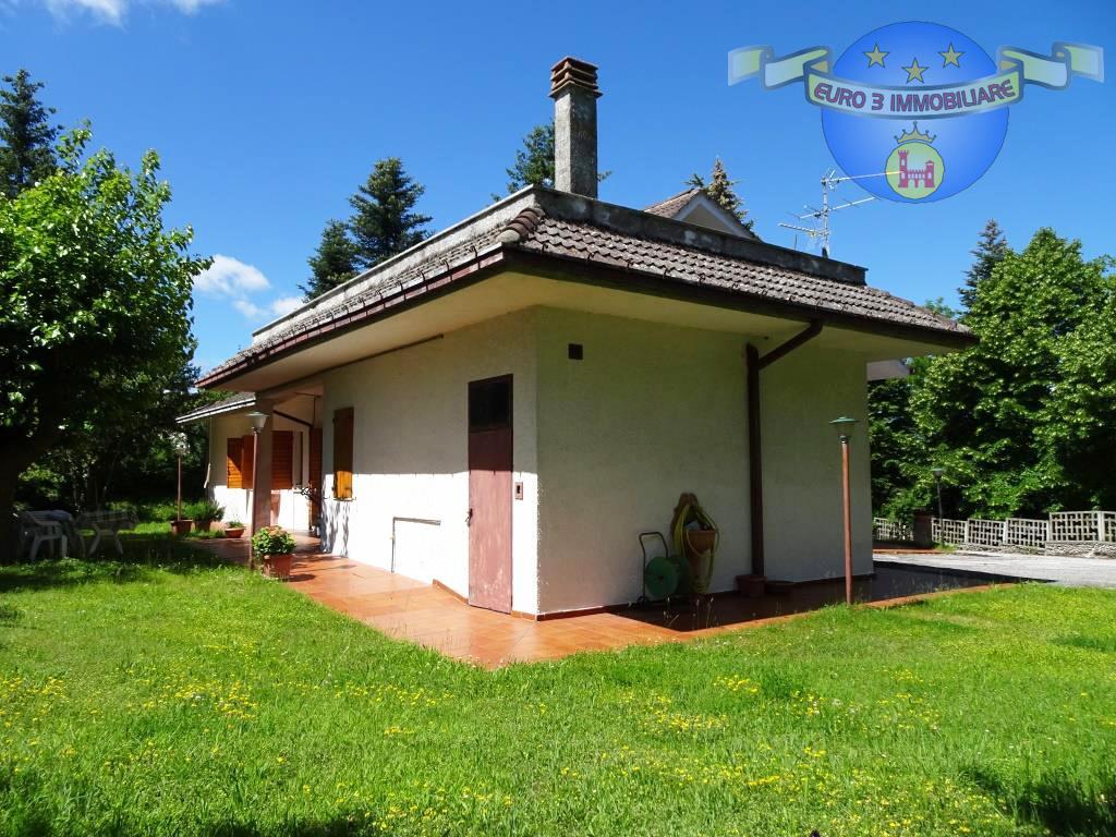 3251 VILLA VENDITA FORCE2