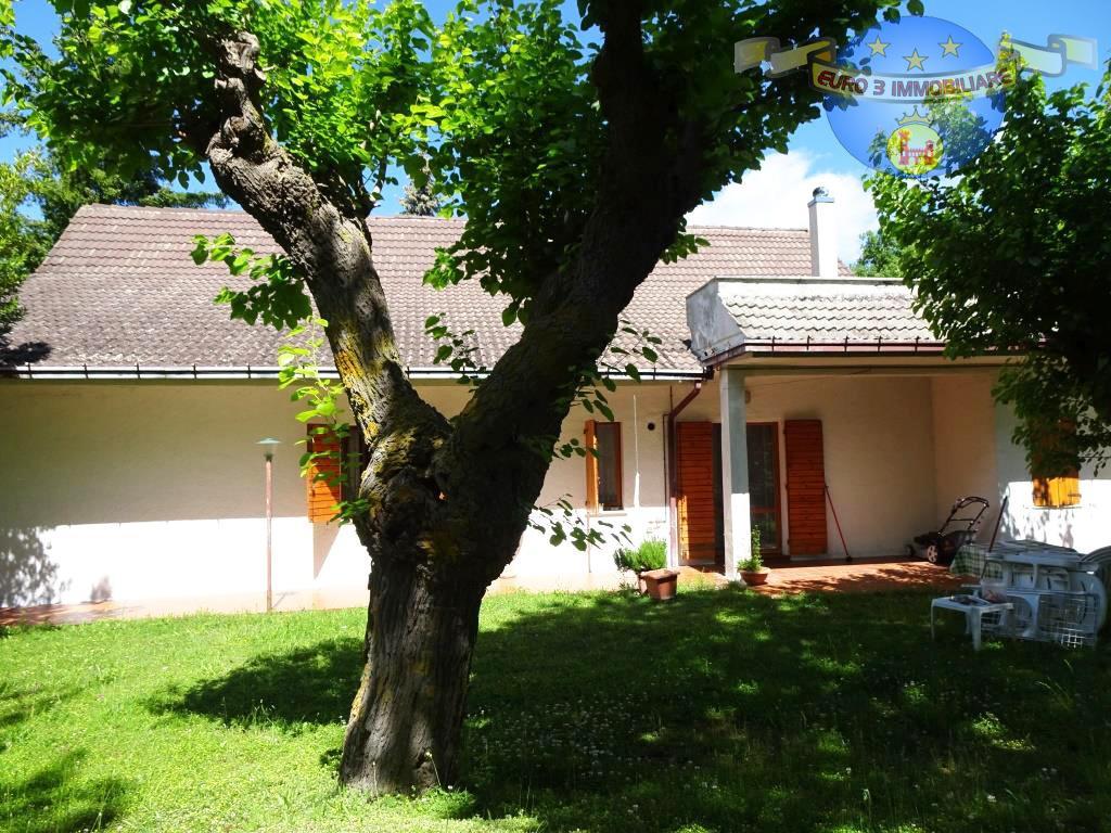 3251 VILLA VENDITA FORCE4