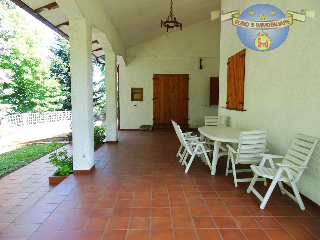 3251 VILLA VENDITA FORCE5