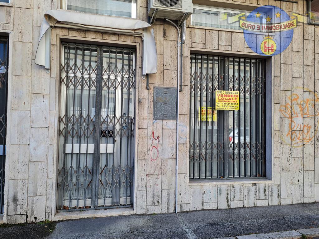 3325 - LOCALE COMMERCIALE - VENDITA - € 48000 - ASCOLI PICENO CAMPO PARIGNANO