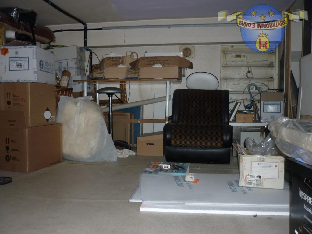 3325 COMMERCIAL PREMISES SALE ASCOLI PICENO5