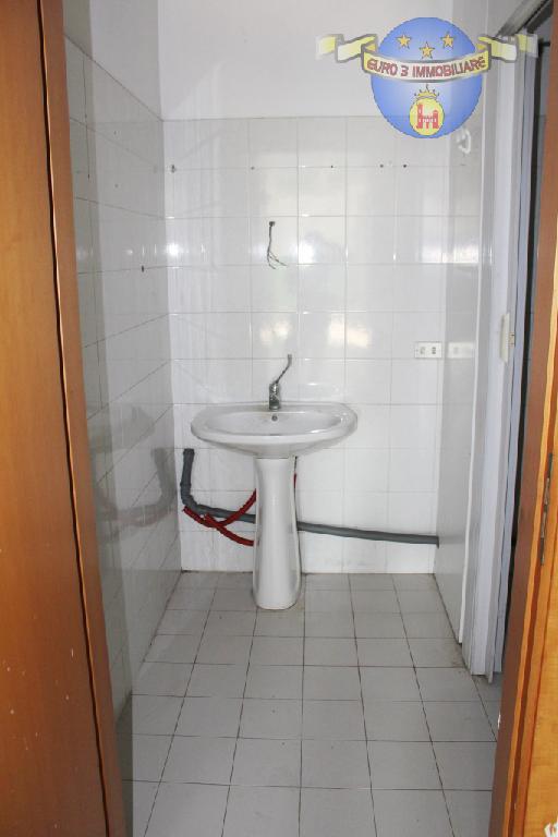 3353 COMMERCIAL PREMISES SALE MONTEPRANDONE6