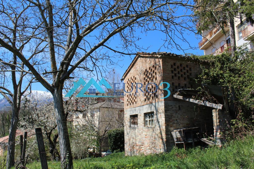 3355 DETACHED HOUSE SALE AMANDOLA11