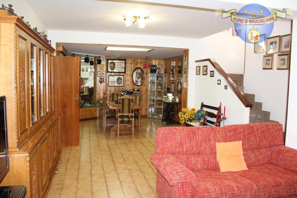 3410 VILLA VENDITA ASCOLI PICENO10