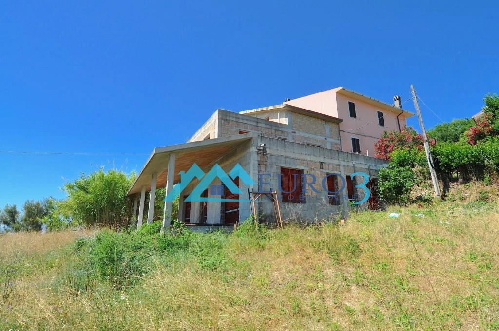 3505 VILLA VENDITA ACQUAVIVA PICENA5