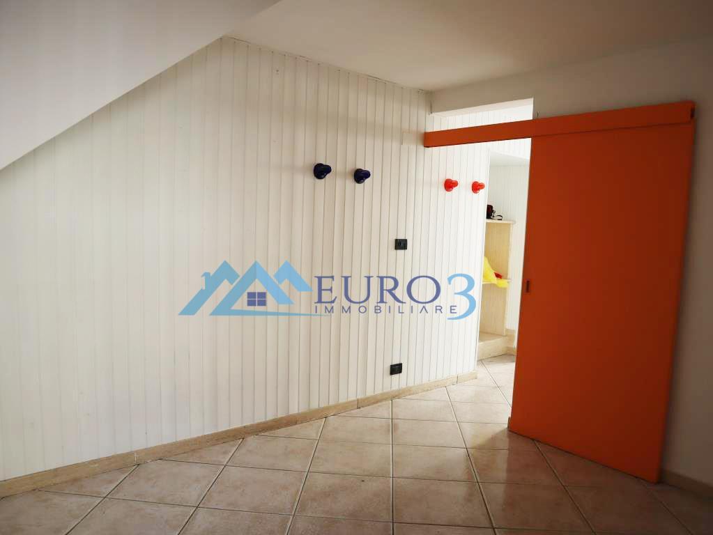 3519 - UFFICIO - VENDITA - € 75000 - ASCOLI PICENO CENTRO