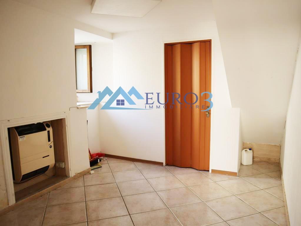 3519 UFFICIO VENDITA ASCOLI PICENO5