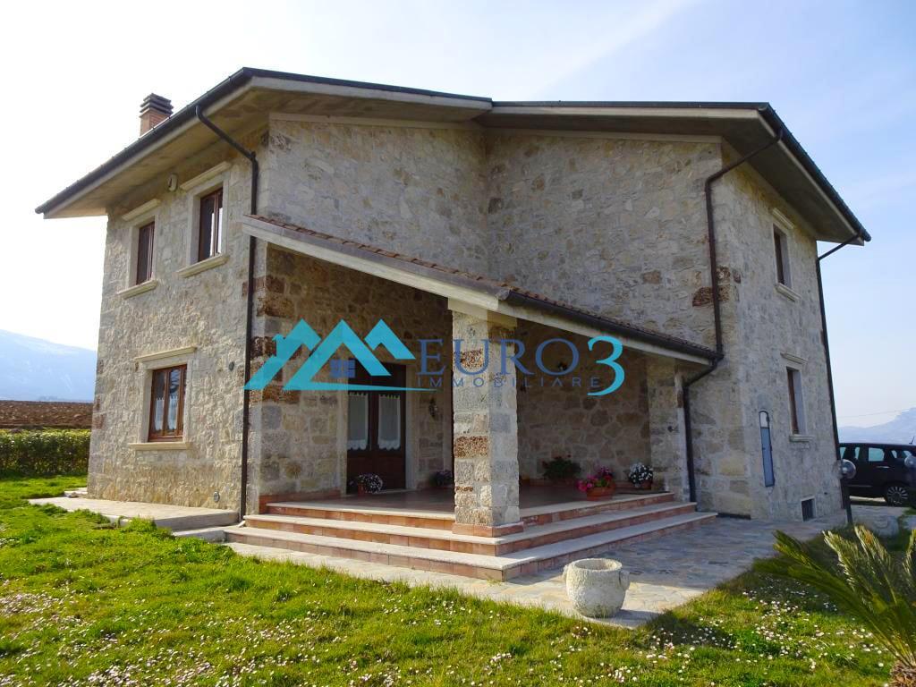 3540 - FARMHOUSE - SALE - RESERVED NEGOTIATION - FOLIGNANO