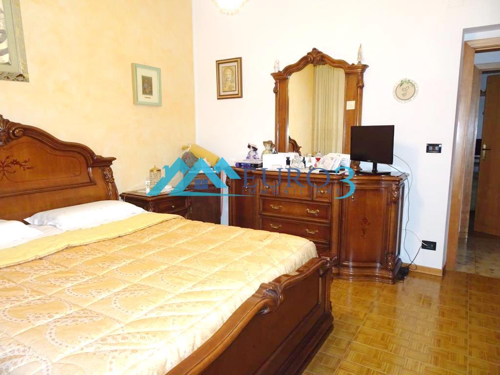 3552 DETACHED HOUSE SALE ROCCAFLUVIONE13