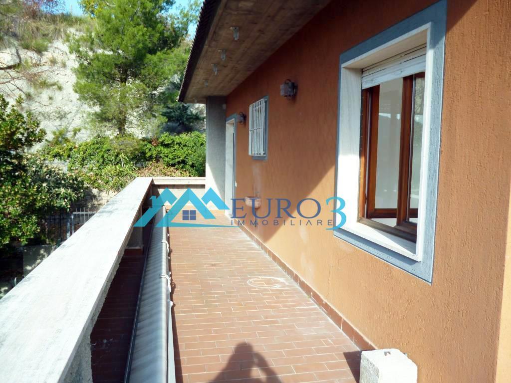 3555 DETACHED HOUSE SALE ASCOLI PICENO5