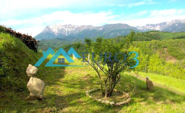 3567 FARMHOUSE SALE MONTEFORTINO17
