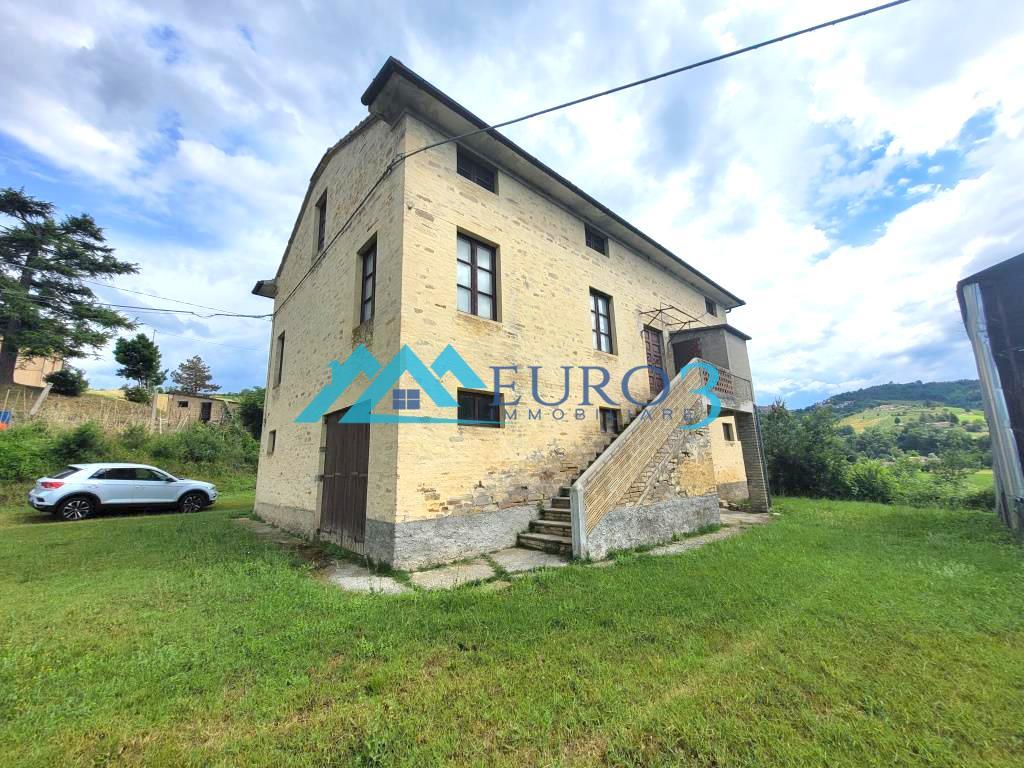 3574 - CASOLARE - VENDITA - € 315000 - MONTELPARO