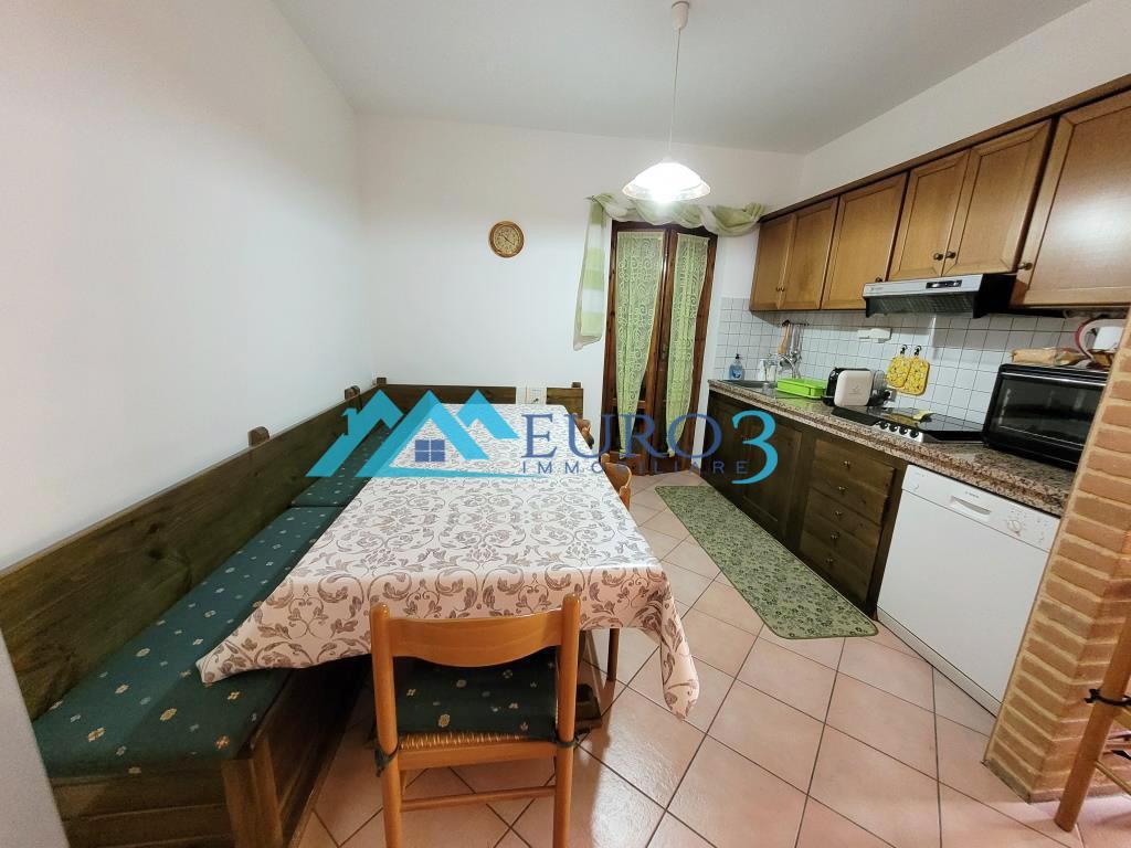 3581 VILLA VENDITA MONTEFORTINO5