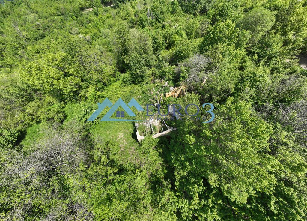 3585 FARMHOUSE SALE AMANDOLA8