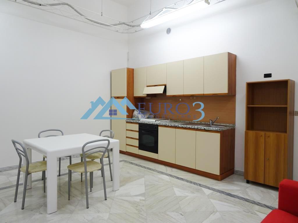 3586 MONOLOCALE AFFITTO ASCOLI PICENO1