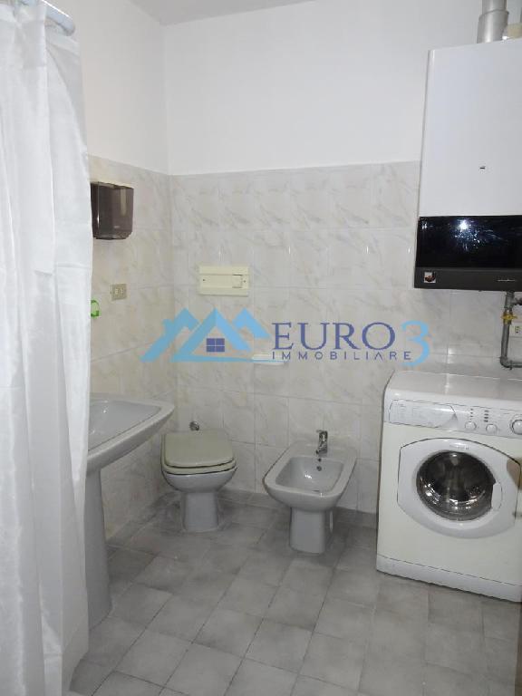 3586 MONOLOCALE AFFITTO ASCOLI PICENO6