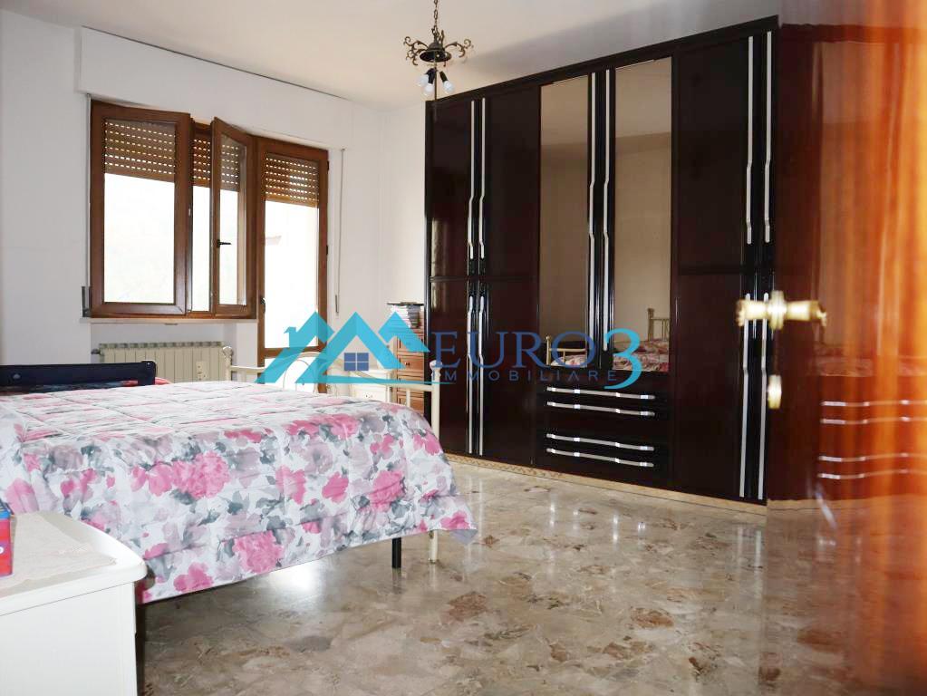 3593 APARTMENT SALE ROCCAFLUVIONE5