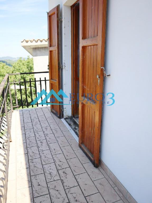 3596 CASA CIELO-TERRA VENDITA COMUNANZA6