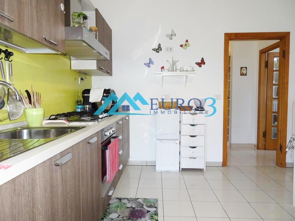 3638 APARTMENT SALE FORCE4