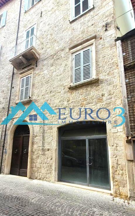 3642 COMMERCIAL PREMISES RENT ASCOLI PICENO14
