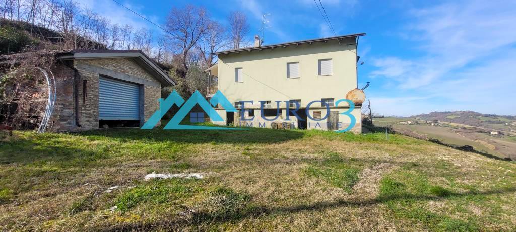 3659 - DETACHED HOUSE - SALE - € 220000 - MONTELPARO