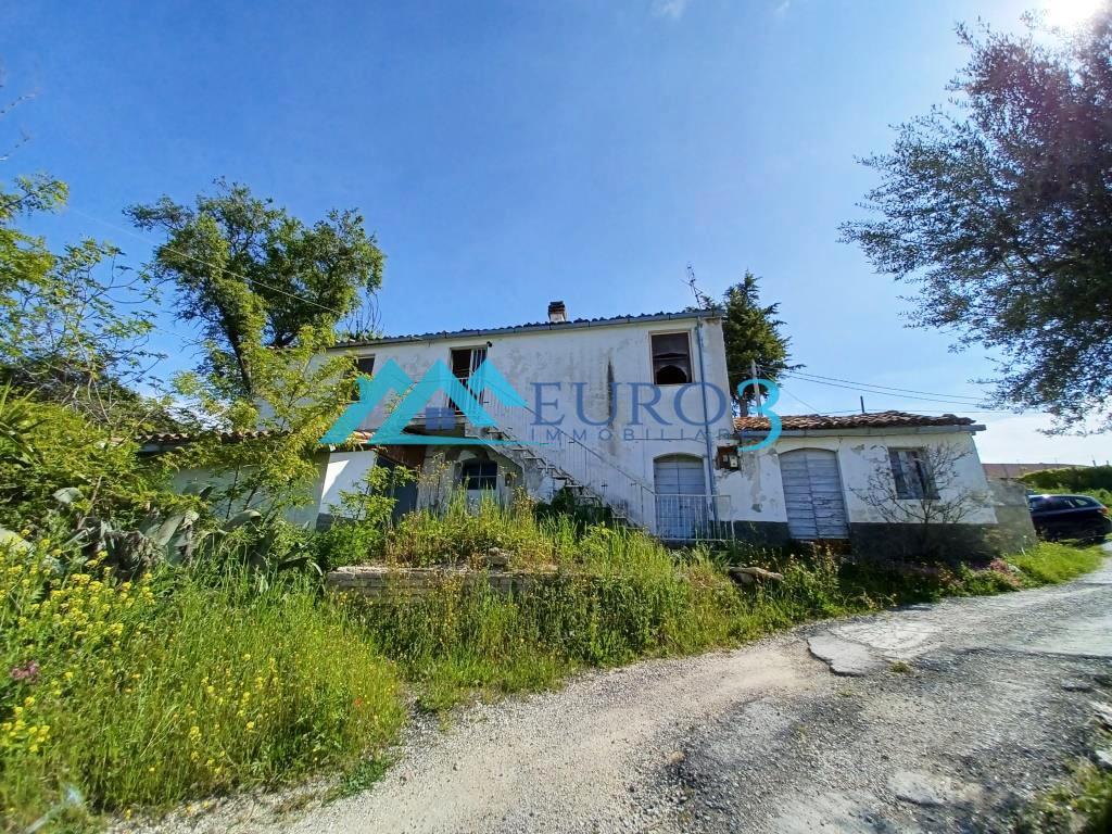 3701 - CASA SINGOLA - VENDITA - € 87000 - BELLANTE