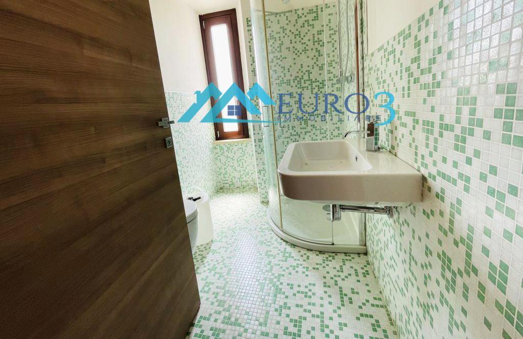 3702 APARTMENT SALE CORROPOLI5