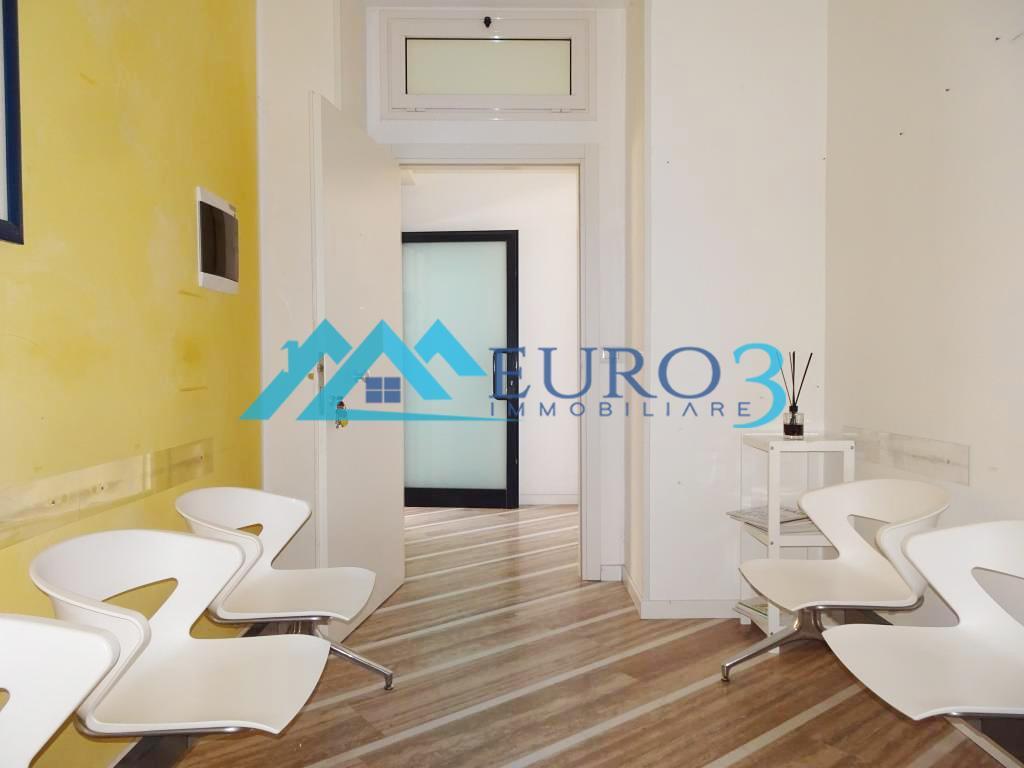 3722 COMMERCIAL PREMISES RENT ASCOLI PICENO7