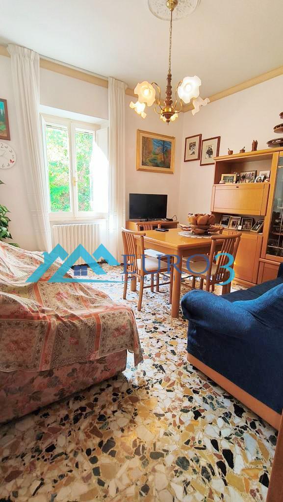 3734 DETACHED HOUSE SALE FOLIGNANO17