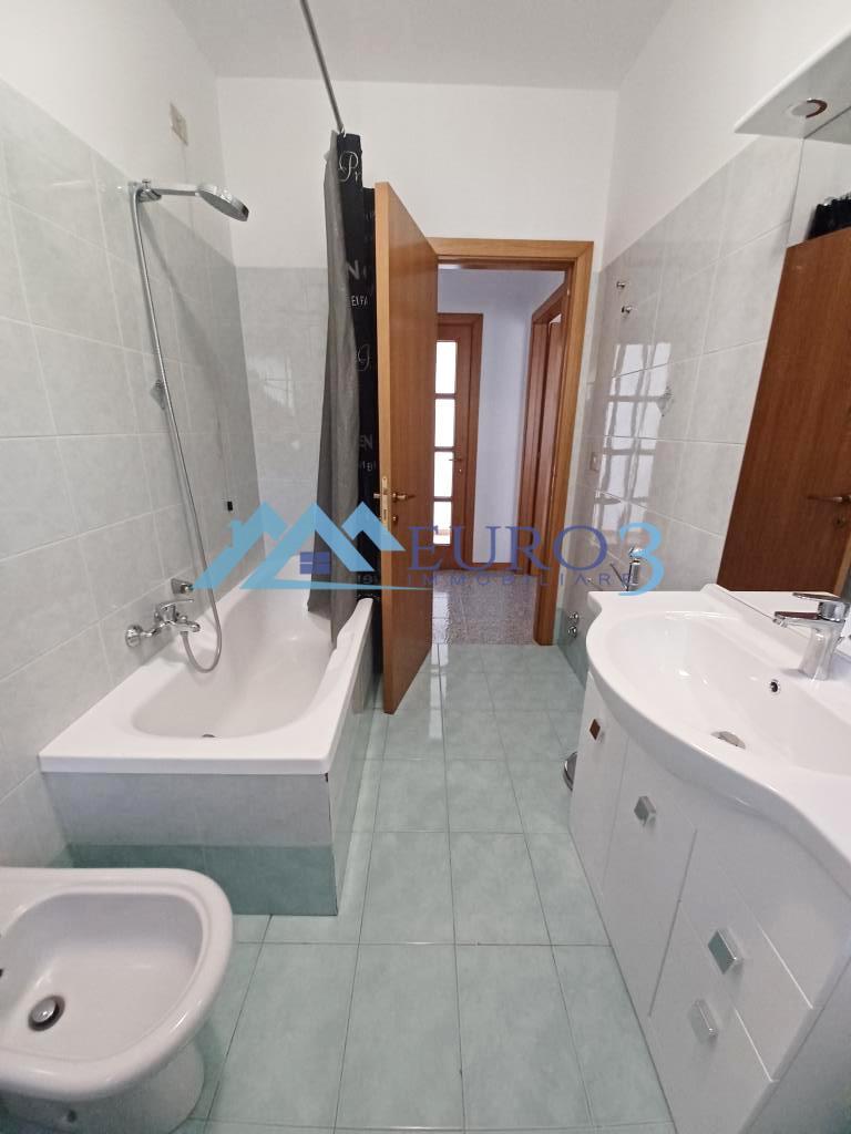 3745 APPARTAMENTO AFFITTO CASTEL DI LAMA10
