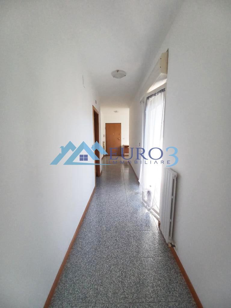 3745 APPARTAMENTO AFFITTO CASTEL DI LAMA5