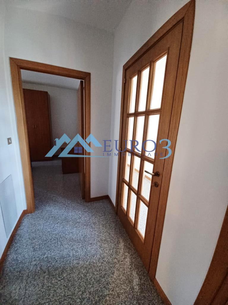 3745 APPARTAMENTO AFFITTO CASTEL DI LAMA9