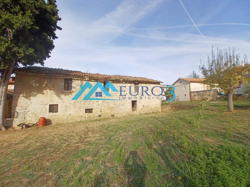 3756 - FARMHOUSE - SALE - € 120000 <a title='Price reduced of € 15000 (12.5%)'><b style='color:#ff0000;'>↓</b></a> - ASCOLI PICENO ROSARA
