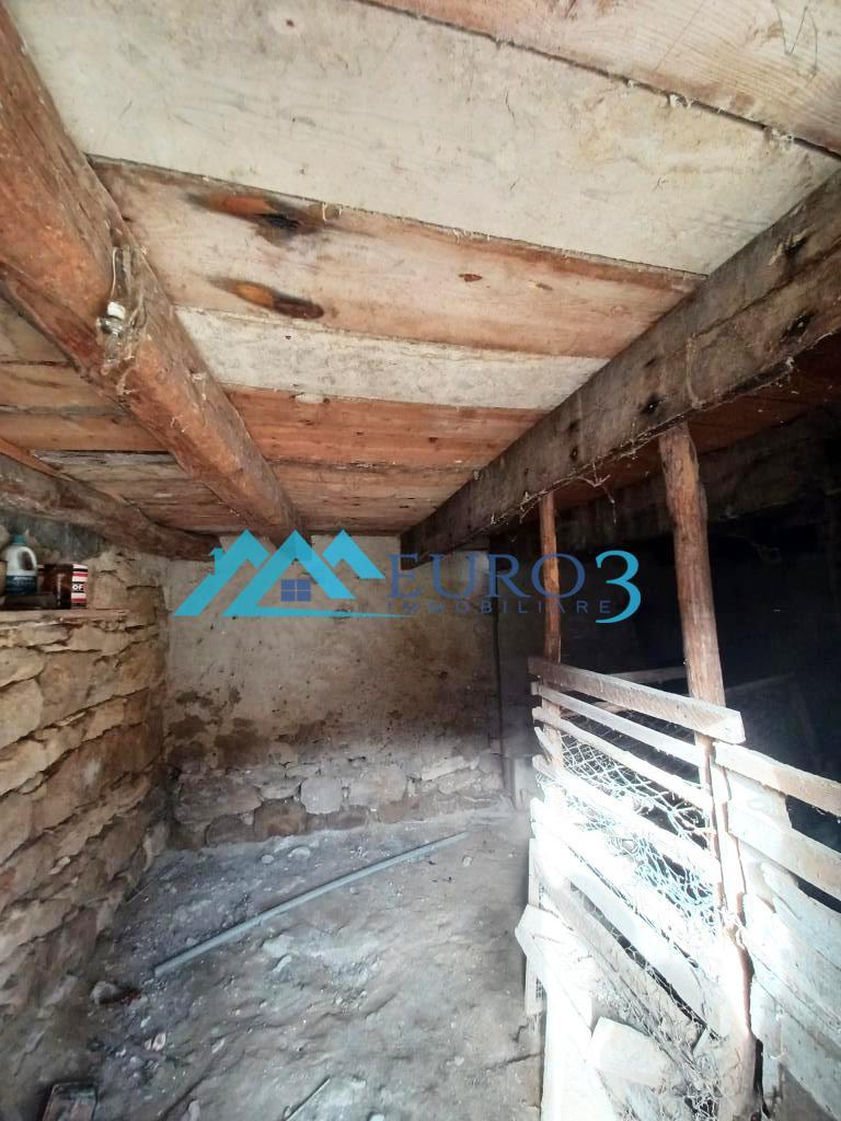 3756 FARMHOUSE SALE ASCOLI PICENO9