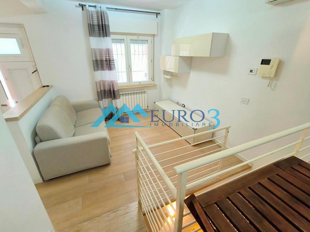 3777 - APPARTAMENTO - AFFITTO - € 450 - SAN BENEDETTO DEL TRONTO CENTRO